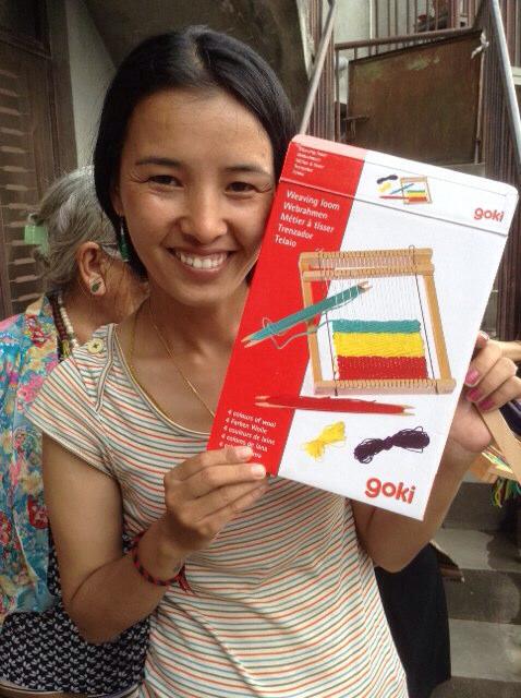 Tibet Relief Fund provides weaving looms to keep Tibetan refugees in business